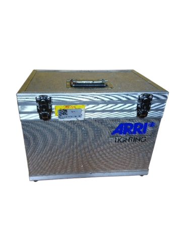 ARRI Compact 200 Fresnel