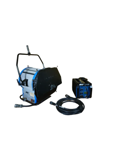 ARRI Compact HMI 4000-Watt Fresnel Light Kit