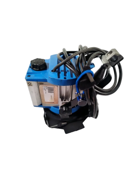 Arri 650 W Plus prijenosni lagani Fresnelov reflektor