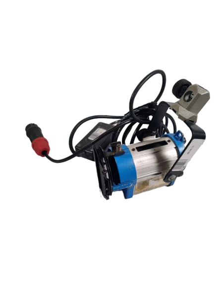 ARRI 150 W Prijenosni lagani Fresnelov reflektor