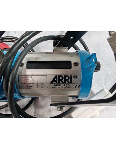 ARRI 150 W Prijenosni lagani Fresnelov reflektor