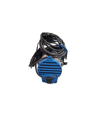 Arri 650W Plus prijenosni lagani Fresnelov reflektor
