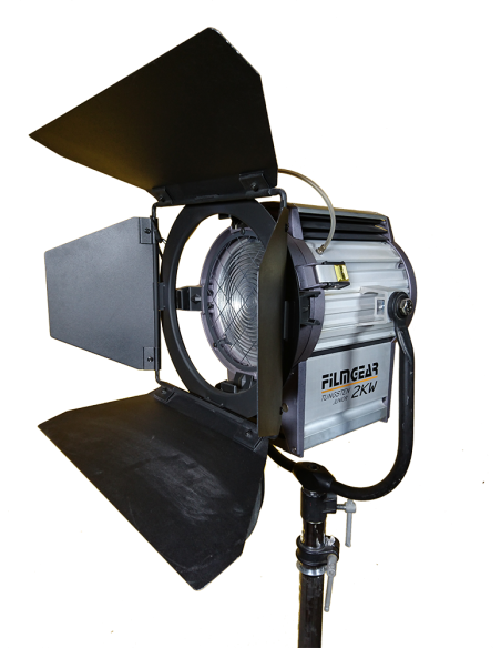 FilmGear Tungsten Fresnel 2kW  Junior Studio