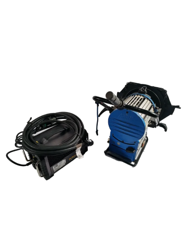 ARRI Compact 1200-Watt HMI Fresnel Kit