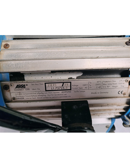 ARRI Compact 1200-Watt HMI Fresnel Kit