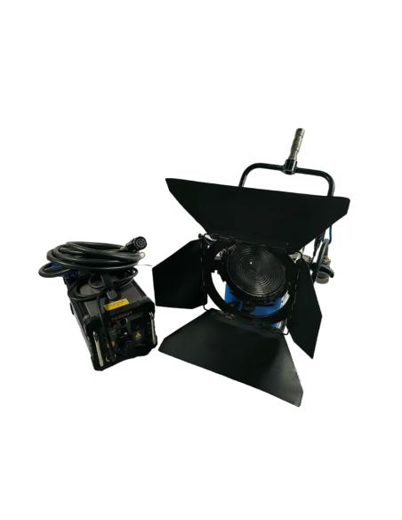ARRI Compact 1200-Watt HMI Fresnel Kit