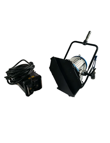 ARRI Compact 1200-Watt HMI Fresnel Kit