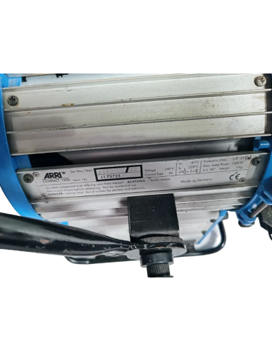 ARRI Compact 1200-Watt HMI Fresnel Kit
