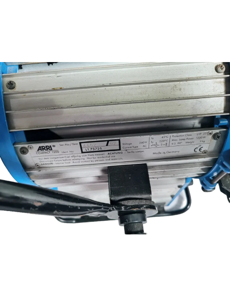 ARRI Compact 1200-Watt HMI Fresnel Kit