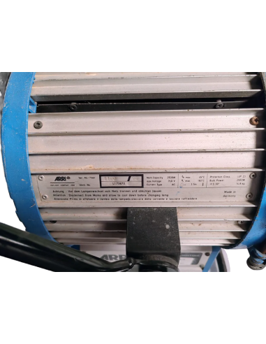 ARRI Compact HMI 2500-Watt Fresnel Light Kit