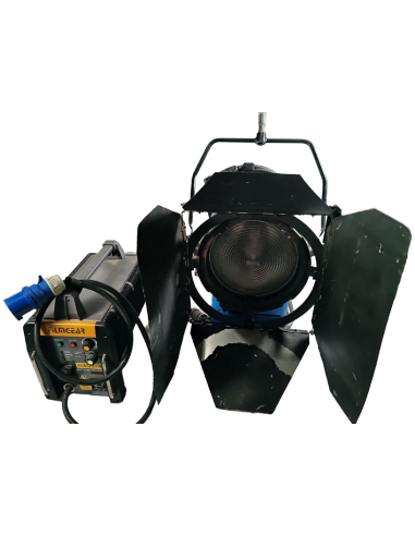 ARRI Compact HMI 4000-Watt Fresnel Light Kit