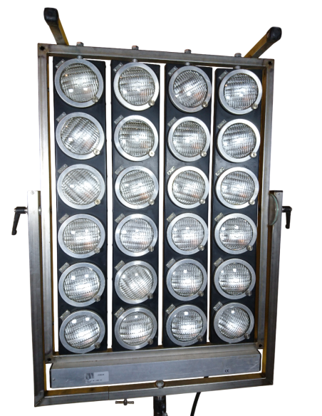 Wendy Light PAR24x650W