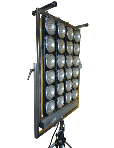 Wendy Light PAR24x650W