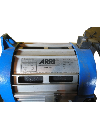 Arri 650 W Plus prijenosni lagani Fresnelov reflektor