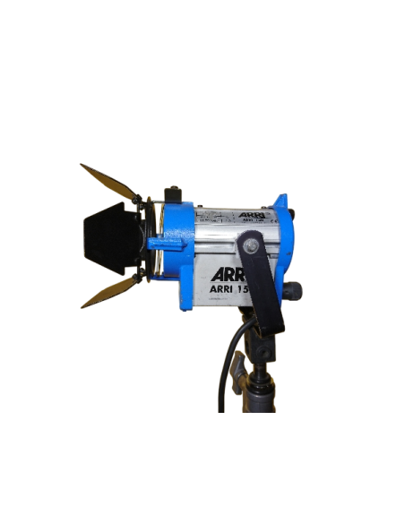 ARRI 150 W Prijenosni lagani Fresnelov reflektor